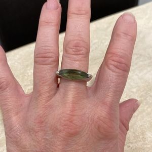 Green & silver Guess ring